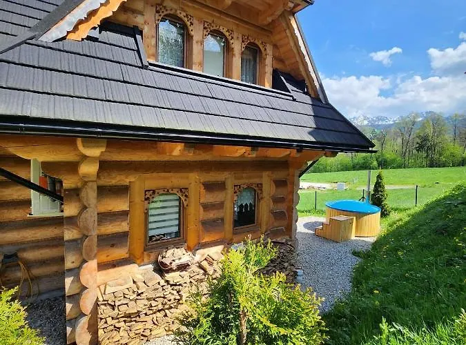 Goralska 2 Highland - Split Ac, Jacuzzi, Sauna, Private Parking, Mountains View, Garden, Zakopane