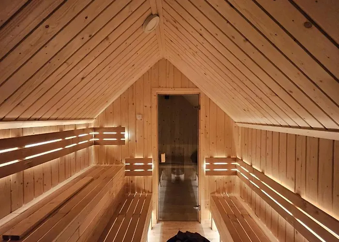 Goralska 2 Highland - Split Ac, Jacuzzi, Sauna, Private Parking, Mountains View, Garden, Domek alpejski *