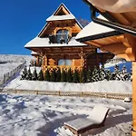 Goralska 2 Highland - Split Ac, Jacuzzi, Sauna, Private Parking, Mountains View, Garden, * Zakopane