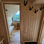 Chalet Goralska 2 Highland - Split Ac, Jacuzzi, Sauna, Private Parking, Mountains View, Garden, Zakopane