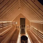 Goralska 2 Highland - Split Ac, Jacuzzi, Sauna, Private Parking, Mountains View, Garden, Chalet *