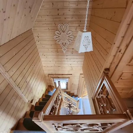 Goralska 2 Highland - Split Ac, Jacuzzi, Sauna, Private Parking, Mountains View, Garden, Alpehytte Zakopane