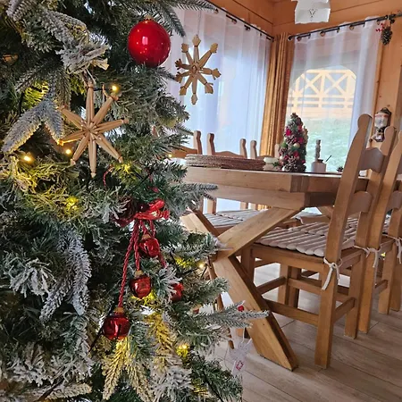 Goralska 2 Highland - Split Ac, Jacuzzi, Sauna, Private Parking, Mountains View, Garden, 샬레 *