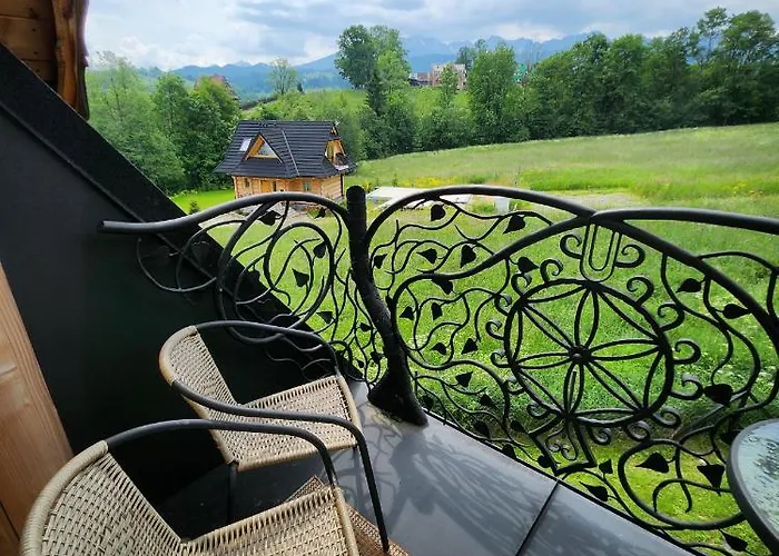 Alpehytte Goralska 2 Highland - Split Ac, Jacuzzi, Sauna, Private Parking, Mountains View, Garden, Zakopane