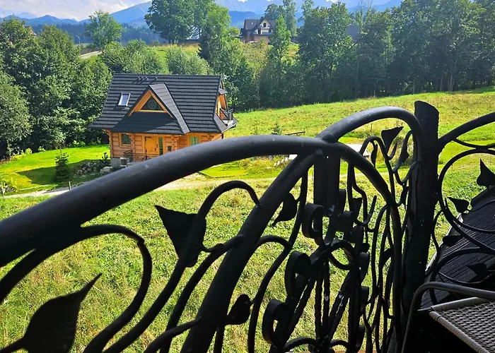 Goralska 2 Highland - Split Ac, Jacuzzi, Sauna, Private Parking, Mountains View, Garden,